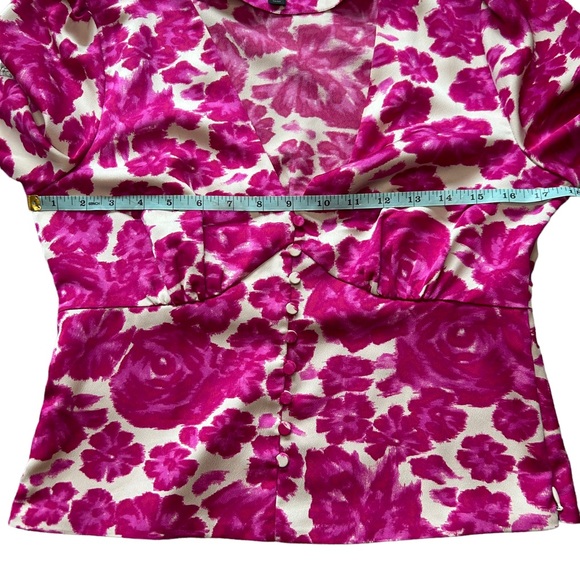 J. Crew hot pink berry plunge satin plunge blouse top covered buttons size 4 - Picture 9 of 12